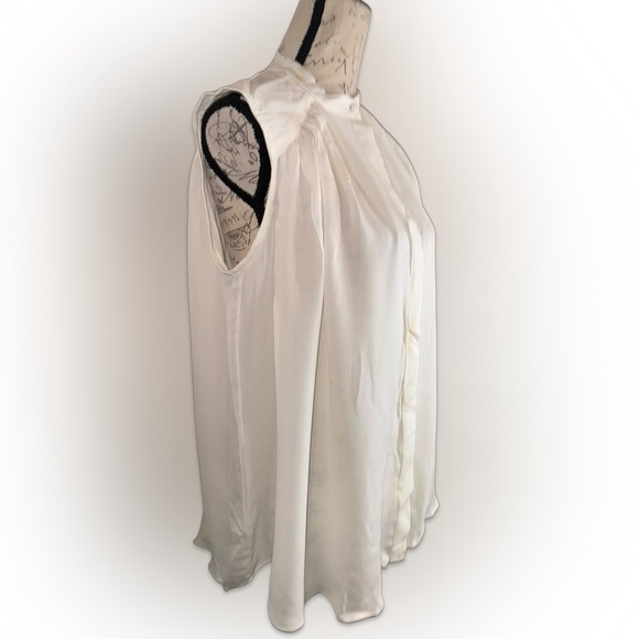 Hunter Bell Top - Picture 2 of 7